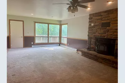 300 N Lincoln Street, Redwood Falls, MN 56283 - Photo 17