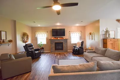 109 E 5th Street, Argyle, MN 56713 - Photo 13