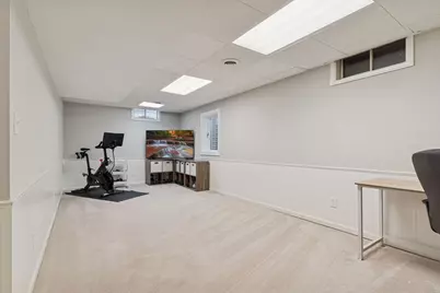 9145 Belvedere Drive, Eden Prairie, MN 55347 - Photo 35