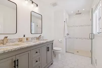 9145 Belvedere Drive, Eden Prairie, MN 55347 - Photo 25