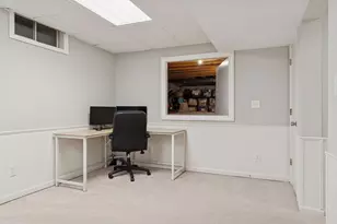 9145 Belvedere Dr, Eden Prairie, MN 55347 - Photo 37