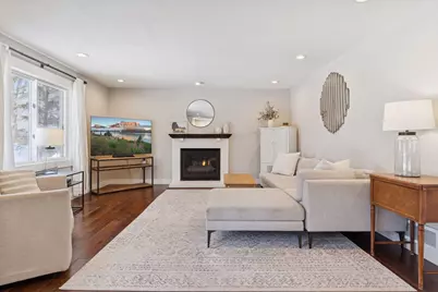 9145 Belvedere Drive, Eden Prairie, MN 55347 - Photo 7