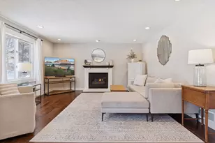 9145 Belvedere Dr, Eden Prairie, MN 55347 - Photo 7