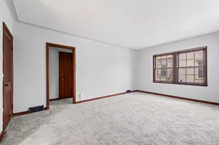 1125 Farrington St, Saint Paul, MN 55117 - Photo 7