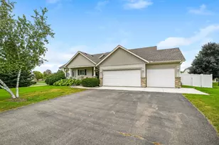 19722 Cabrilla Way, Farmington, MN 55024 - Photo 1