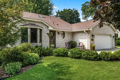 480 Suzanne Avenue, Shoreview, MN 55126 - Photo 1