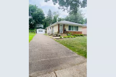 1604 Suburban Avenue, Saint Paul, MN 55106 - Photo 1