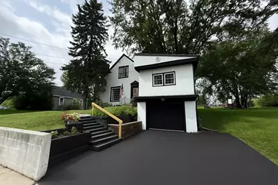 29 Riverside Avenue S, Sartell, MN 56377 - Photo 1