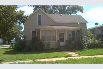 601 2nd Avenue NW, Waseca, MN 56093 - Photo 1