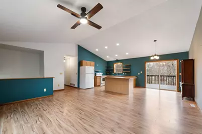 31185 Hillside Pass, Pequot Lakes, MN 56472 - Photo 3