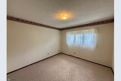 1614 S 27th Avenue S, Moorhead, MN 56560 - Photo 7