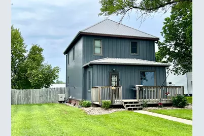 1026 Lake Avenue, Graceville, MN 56240 - Photo 1