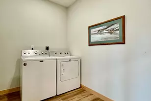 715 Lake Shore Dr NE, Bemidji, MN 56601 - Photo 25