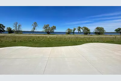 715 Lake Shore Drive NE #201, Bemidji, MN 56601 - Photo 29