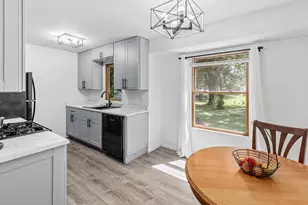 6678 166th St W, Lakeville, MN 55068 - Photo 9