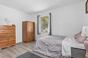 6678 166th St W, Lakeville, MN 55068 - Photo 17