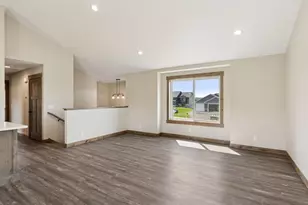 187 Wood Duck Ln, Baldwin, WI 54002 - Photo 11