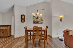 308 Park Ave S, Saint Cloud, MN 56301 - Photo 9