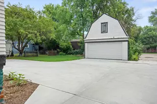 1124 5th Ave S, Fargo,  58103 - Photo 55
