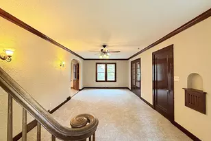 101 S 5th St, Montevideo, MN 56265 - Photo 11