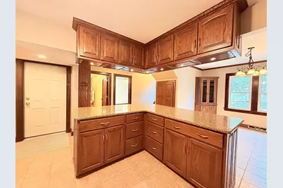 101 S 5th Street, Montevideo, MN 56265 - Photo 17