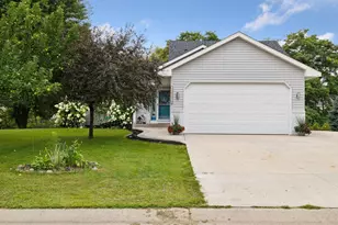 211 Alva St, Waconia, MN 55387 - Photo 1