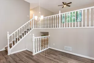 819 Dorland Rd S, Maplewood, MN 55119 - Photo 7