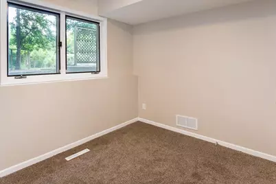 819 Dorland Road S, Maplewood, MN 55119 - Photo 21