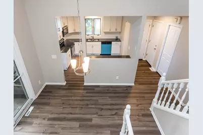 819 Dorland Road S, Maplewood, MN 55119 - Photo 11