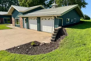 46739 900th St, Windom, MN 56101 - Photo 7