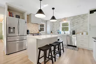 1044 17th Ave N, South Saint Paul, MN 55075 - Photo 1