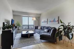 100 3rd Ave S, Minneapolis, MN 55401 - Photo 1