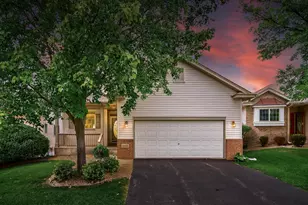 1141 Sterling Cir N, Maplewood, MN 55119 - Photo 1