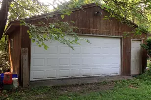 15320 Highwood Dr, Minnetonka, MN 55345 - Photo 3