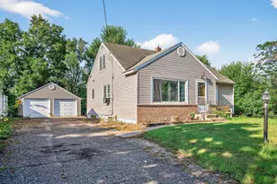 424 E Broadway St, Monticello, MN 55362 - Photo 1