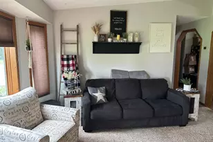 75976 230th St, Albert Lea, MN 56007 - Photo 5