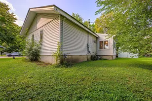 141 3rd St E, Hector, MN 55342 - Photo 13