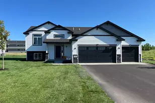 23059 Turquoise St, Saint Augusta, MN 56301 - Photo 1