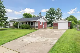 8557 Hinton Ave S, Cottage Grove, MN 55016 - Photo 1