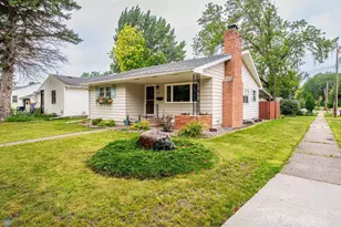 1103 1st St S, Moorhead, MN 56560 - Photo 1