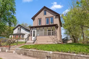 201 Genesee St, Saint Paul, MN 55117 - Photo 1