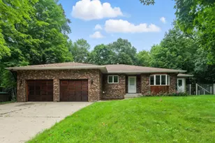 703 Schubert Dr, Buffalo, MN 55313 - Photo 1