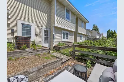 2028 Pathways Drive, Saint Paul, MN 55119 - Photo 29