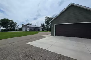 84237 State Hwy 251, Hollandale, MN 56045 - Photo 11