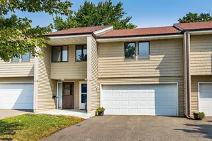 326 W 5th St, Waconia, MN 55387 - Photo 1