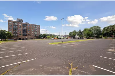 750 Summit Avenue, Saint Paul, MN 55105 - Photo 11