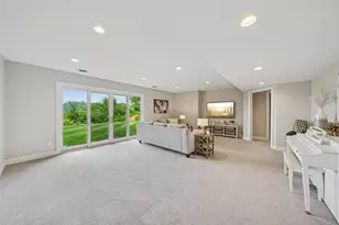 621 Mallalieu Dr, Hudson, WI 54016 - Photo 41