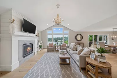 621 Mallalieu Drive, Hudson, WI 54016 - Photo 9