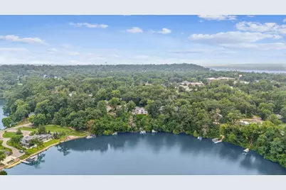 621 Mallalieu Drive, Hudson, WI 54016 - Photo 1