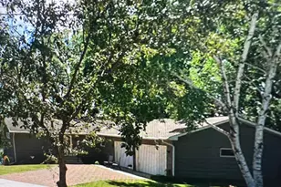 2402 Lakeview Dr, Fergus Falls, MN 56537 - Photo 1